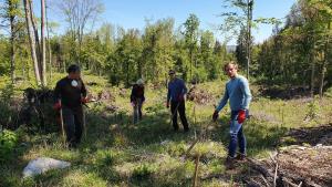 Aleš Marolt (Kočevski les), Lili Štefanič (direktorica OU), župan dr. Vladimir Prebilič in podžupan Gregor Košir